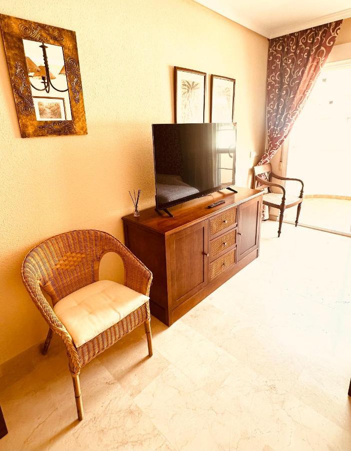 Amazing Beach Apartment!! Benalmadena Bagian luar foto