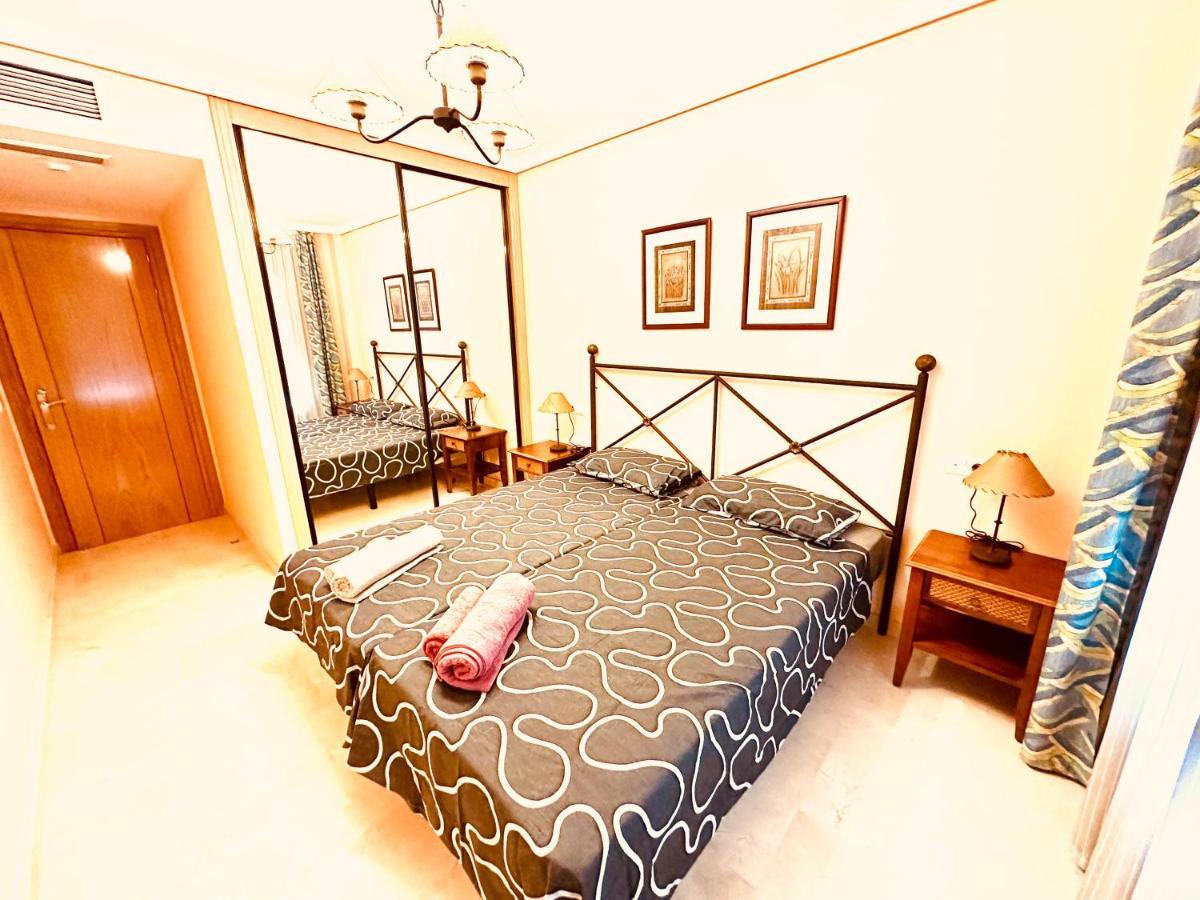 Amazing Beach Apartment!! Benalmadena Bagian luar foto